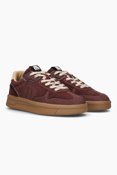 Yale Bordeaux Trainer